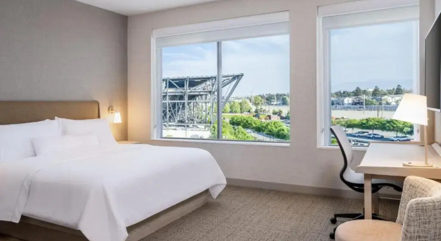 Номер Standard Element by Marriott San Jose Airport
