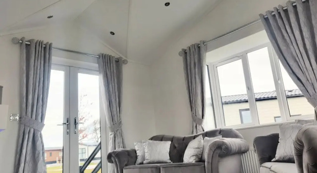 Chartwell Lodge With Hot Tub 45 at Stewarts Resort, Book Ferieresort St Andrews 