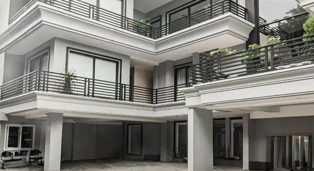 TOS Guest House By Zuzu, Book Guesthouse Jakarta Jakarta Province, near Arion Mall