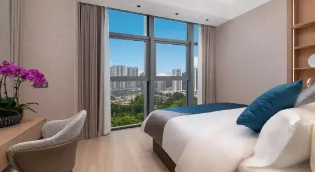 Люкс Deluxe Ramada Encore by Wyndham Zhuhai