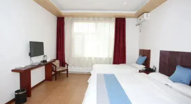 Jiamusi Number Nine Hotel (Railway Station Central Hospital), Varaa Hotelli Jiamusi Heilongjiang