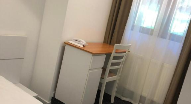 Номер Standard Pensiunea Piscul Cainelui