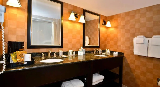 Люкс Best Western Plus BWI Airport Hotel - Arundel Mills