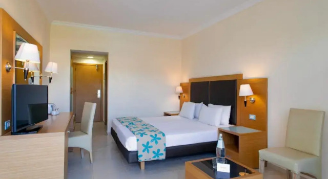 Двухместный номер Standard с видом на сад SOL by Meliá Cosmopolitan Rhodes - All Inclusive