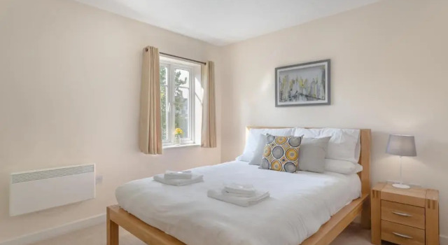 Luxury Hitchin Apartment, Great Town Centre Location - With Parking, 预订 公寓 希钦 赫特福德郡