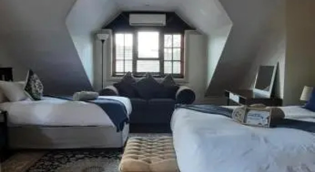 The Oak Potch Guesthouse, Prenota Hotel Potchefstroom North West