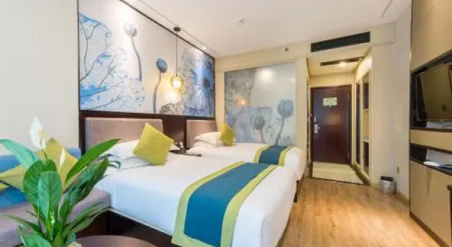 Lifeng Tangguo Hotel
