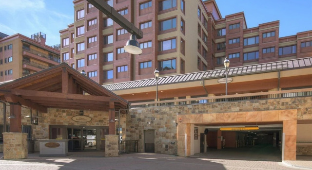 Mountain Elegant by Ski Colorado