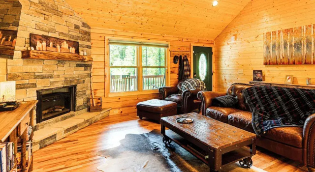Secluded, Private! Forested Hendersonville Retreat