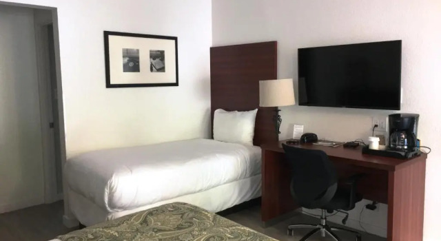 Трёхместный номер Standard Diablo Mountain Inn Walnut Creek