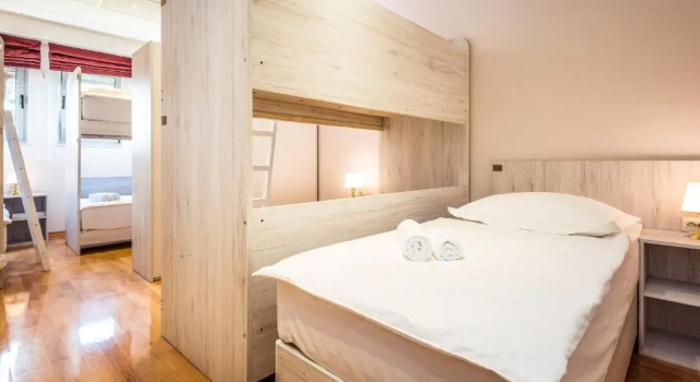 Кровать в общем номере Boutique Hostel Livia