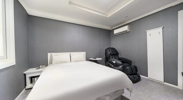 Siheung New Rose, Prenota Hotel Hotel a Gyeonggi-do con parcheggio, Parcheggio