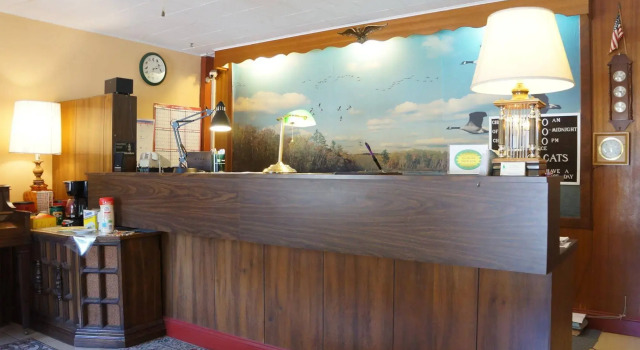 Hyland Motor Inn, Забронировать Отель Кейп-Мэй-Корт-Хаус Джерси-Шор