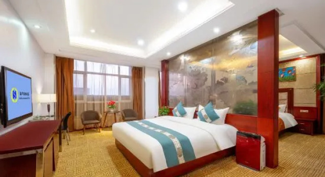 Семейный люкс Hai Hua International Hotel
