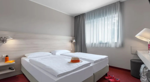 Serways Hotel Spessart Süd, Забронировать Отель Рорбрунн Шпессарт