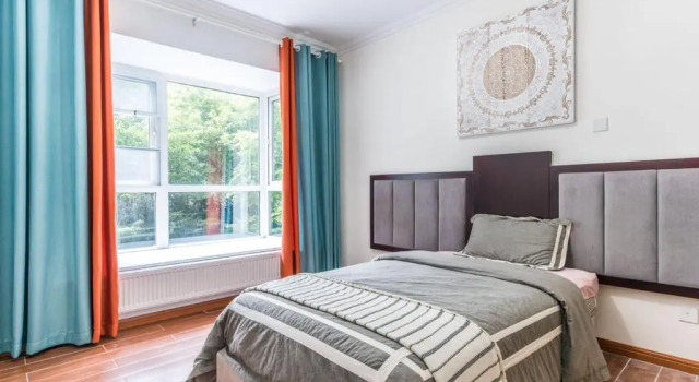 Chengdu Qingyang·Kuanzhai Alley· Locals Apartment 00170590