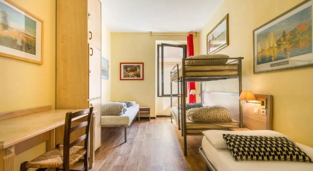 Трёхместный номер Villa Saint Exupery Beach Hostel
