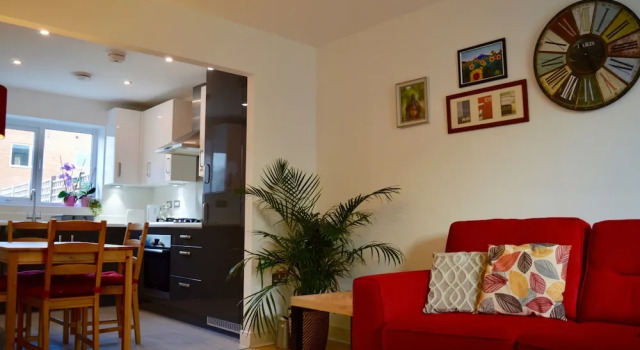 2 Bedroom House in City Centre