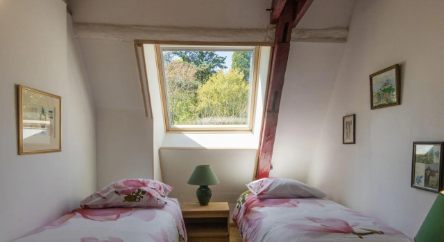 Three Lovely Gîtes Surrounded by Nature, With Private Swimming Pool and Garden, Rezerwuj Hotel Peyzac-le-Moustier Akwitania