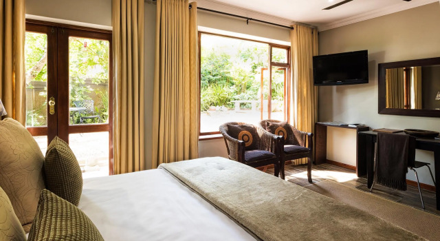 Номер Standard с балконом и с видом на залив Wilderness Manor