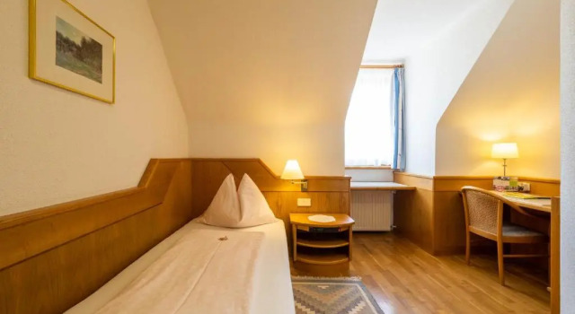 Номер Standard Pension Ehrenfried - Hotel garni