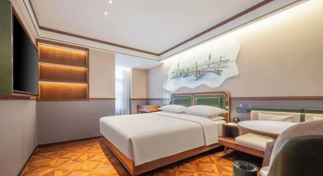 Номер Comfort Nostalgia S Hotel(Tianjin Jinwan Plaza）
