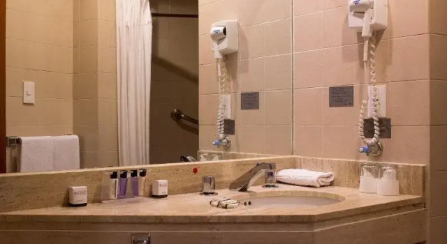 Двухместный номер Standard с балконом Hotel Marlowe Centro Histórico