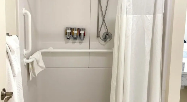 Двухместный номер Standard с красивым видом из окна Circle Hotel Fairfield