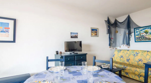 Les Rives du Lac 21319, Book Hotel Hotels in Camargue with a Pool, Swimming Pool