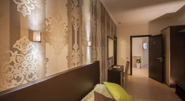 Четырёхместный номер Rome Kings Suite