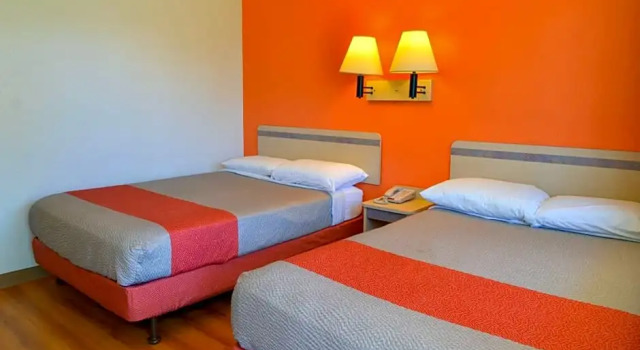 Номер Deluxe Motel 6 - Santa Nella, on i-5
