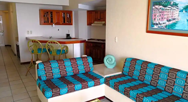 Полулюкс Hotel Playa Marina