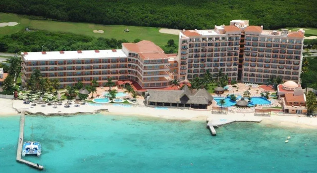 Четырёхместный номер с видом на сад El Cozumeleño Beach Resort - Все включено