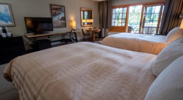 Четырёхместный номер Standard The Lodge at Riverside