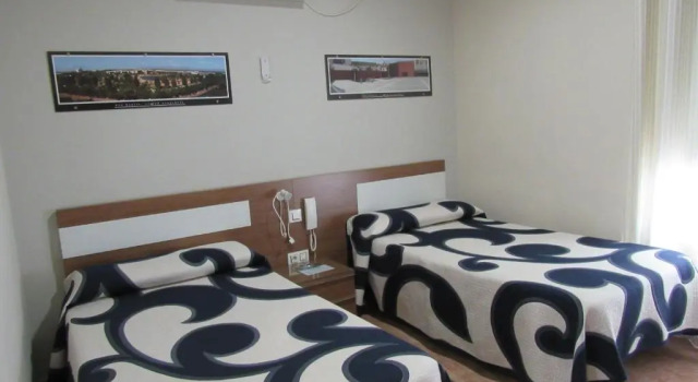 Hostal Restaurante el Paraíso, Prenota Hotel Hotel economici a Estremadura
