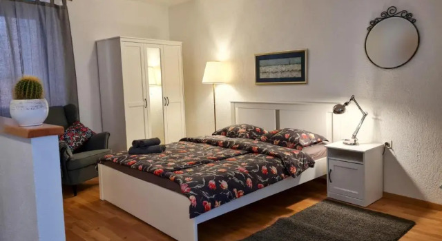 Студия Old Town Apartments