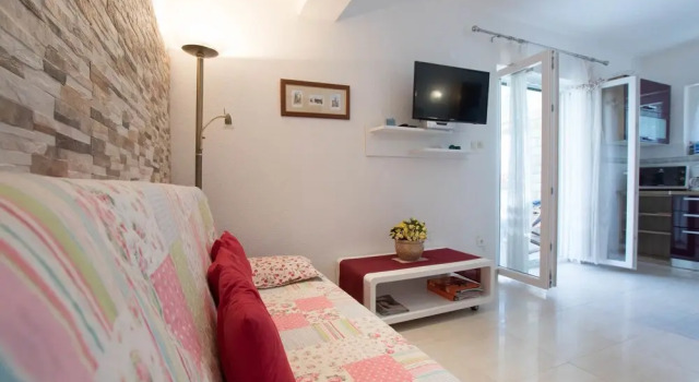 Apartments Marina