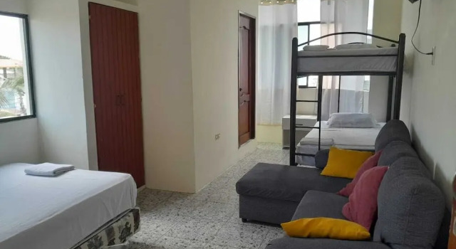 HOSTAL SAN MARINO, Book Hotel Cheap Hotels in Manabi