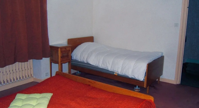La Vie en Rose, Rezervasyon Otel Le Brugeron Puy-de-Dôme