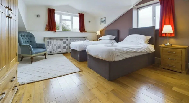 Country House-14guests-parking-hottub-amazingviews, Забронировать Дом для отпуска Виллы Гламорган, Вилла