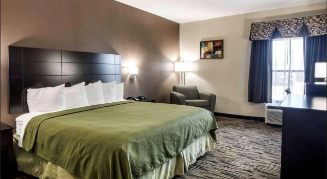 Двухместный номер Standard Days Inn by Wyndham Fort Worth North / Fossil Creek