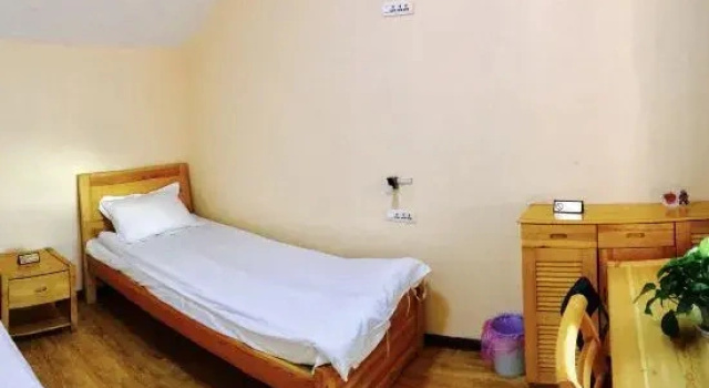 Standardowy jednoosobowy pokój z widokiem LETE Hostel