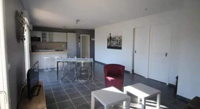 Apartment Très bel appartement type t2 au centre du village