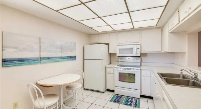 Sandarac A703 - Two Bedroom Condo