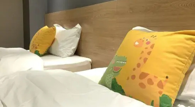 Семейный тент MILO Hongtai Hotel