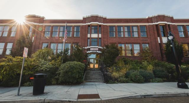 McMenamins Anderson School, Varaa Hotelli Hotellit Bothell aamiaisella, Aamiainen