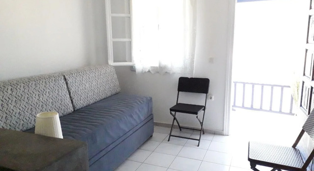 Трёхместный номер Standard с балконом Diosmarini Studios & Apartments