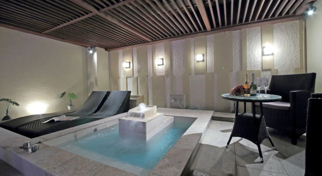 Люкс Luxury Design Hotel W Zip Club