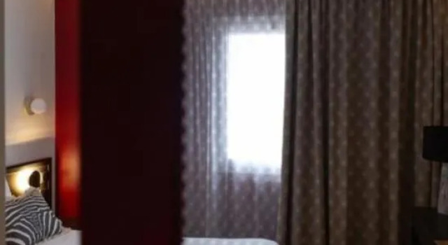 Номер Superior Kyriad Joinville-Le-Pont