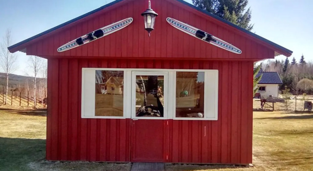 Camping Djupdalen, Rezerwuj Pole kempingowe Hotele w Svealand z parkingiem, Parking